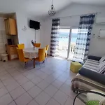 Adriatic Apartman Rogoznica