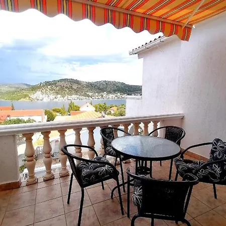 Apartmani Adriatic * Rogoznica (Sibenik-Knin)