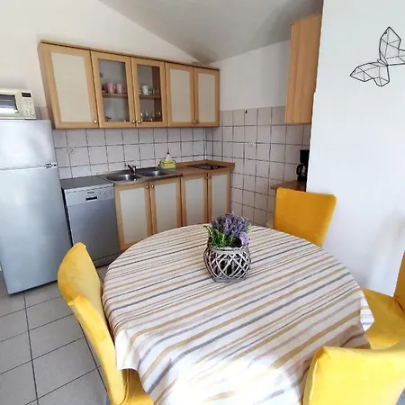 Apartment Apartmani Adriatic Rogoznica (Sibenik-Knin)