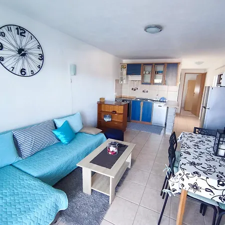 Apartment Apartmani Adriatic Rogoznica (Sibenik-Knin)
