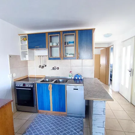 Apartmani Adriatic Apartment *