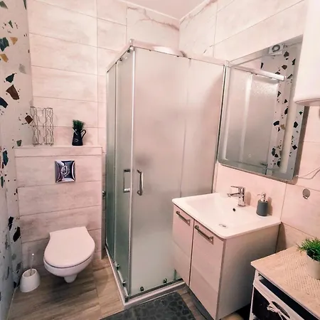 Apartment Apartmani Adriatic Rogoznica (Sibenik-Knin)