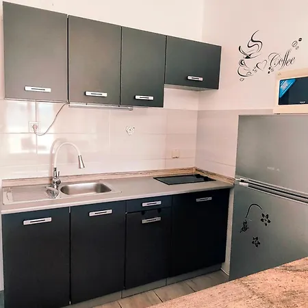 Daire Apartmani Adriatic