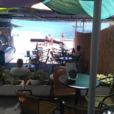 Apartmani Adriatic Rogoznica (Sibenik-Knin)