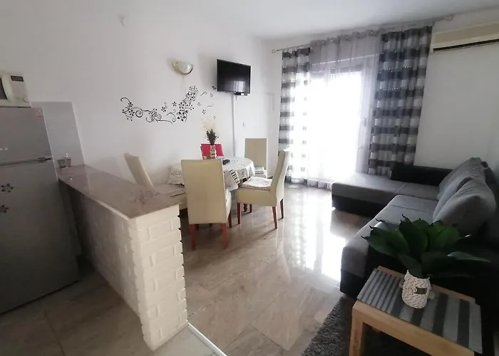 Apartmani Adriatic * Rogoznica (Sibenik-Knin)