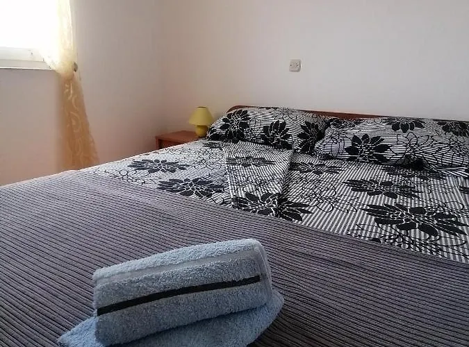 Apartment Apartmani Adriatic Rogoznica (Sibenik-Knin)