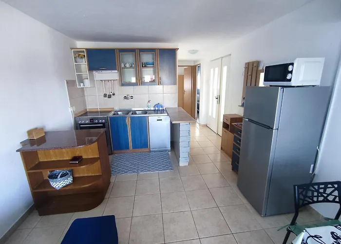 Apartmani Adriatic Rogoznica (Sibenik-Knin)