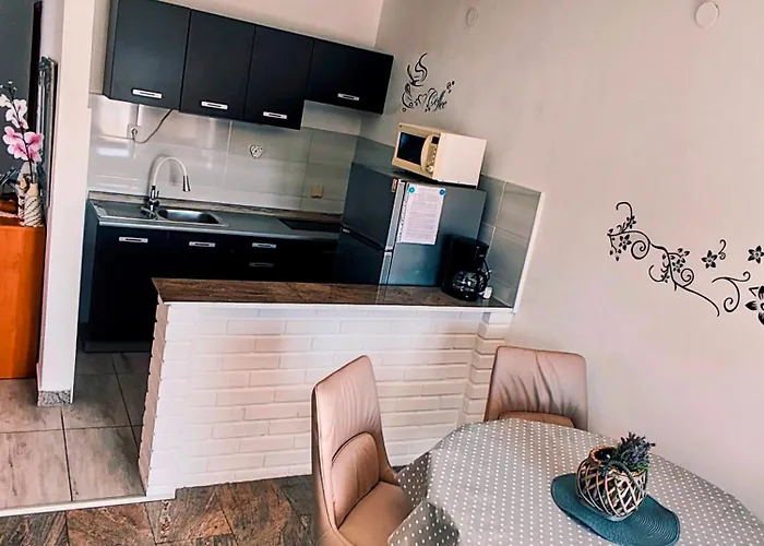 Apartmani Adriatic * Rogoznica (Sibenik-Knin)