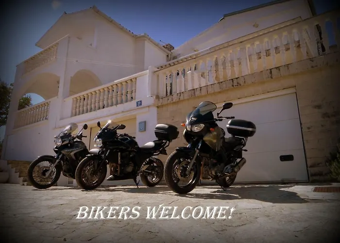 Apartmani Adriatic Apartment *